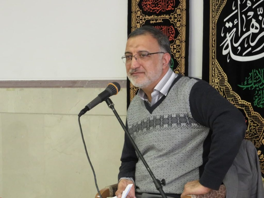 جلسه بصیرت افزایی با حضور دکتر علیرضا زاکانی نماینده سابق مردم قم در مجلس شورای اسلامی