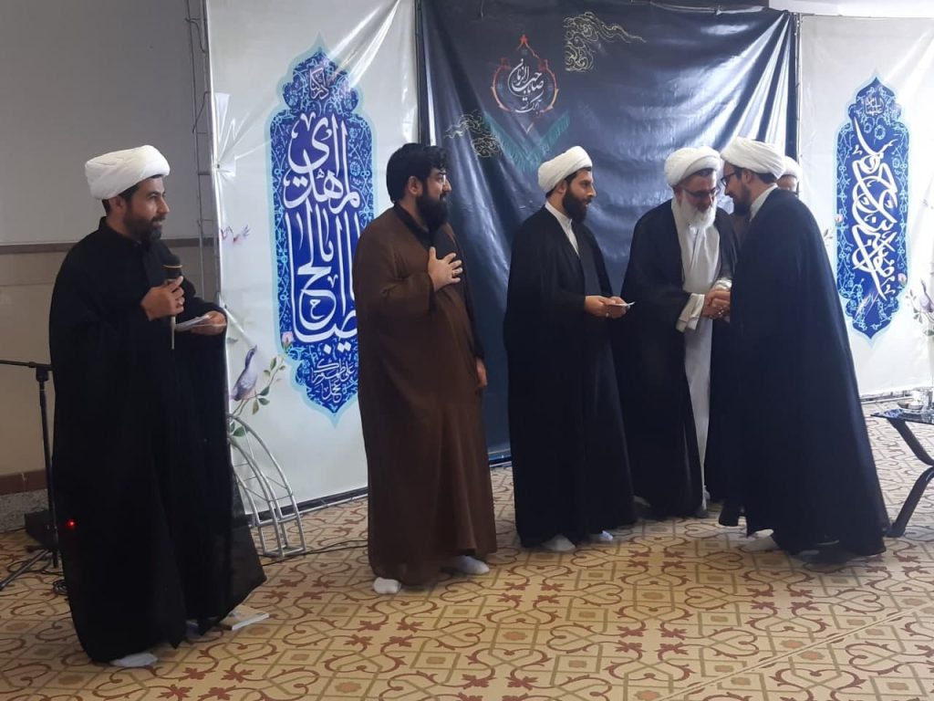 حجت الاسلام امیر حسین غضنفری در تقدیر از برترین‌های پژوهشی