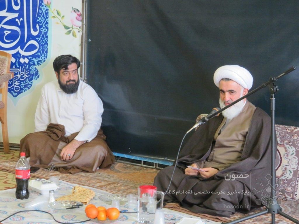حضرت اساتید محمد حسن گلی شیردار و محمد علی کمالی نیا در دورهمی طلبگی