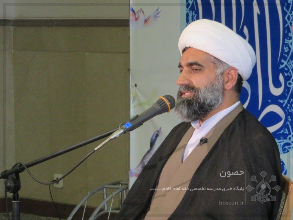 حجت الاسلام و المسلمین دکتر صفدر الهی راد در دورهمی طلبگی