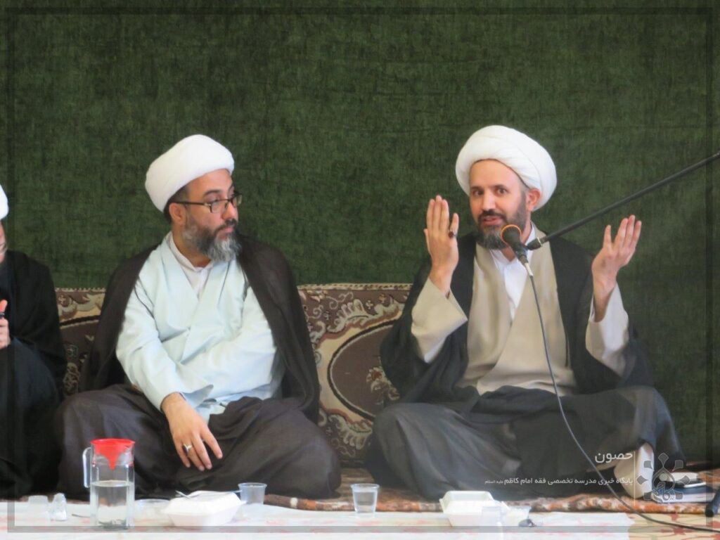 دورهمی طلبگی با حضور روحانی مبلغ لبنانی
