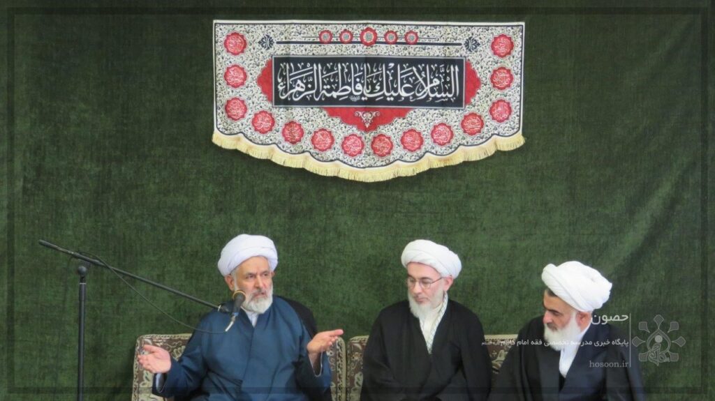 دورهمی طلبگی با حضور مشاور فرمانده کل سپاه پاسداران