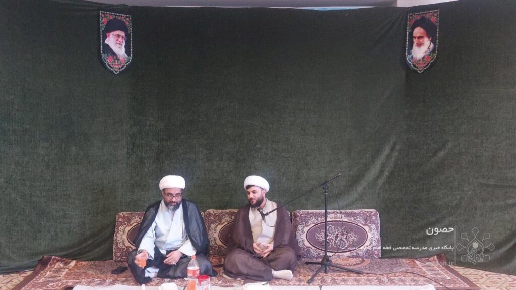حجج اسلام و المسلمین حسین فخر روحانی و مهدی رهنما در دورهمی طلبگی