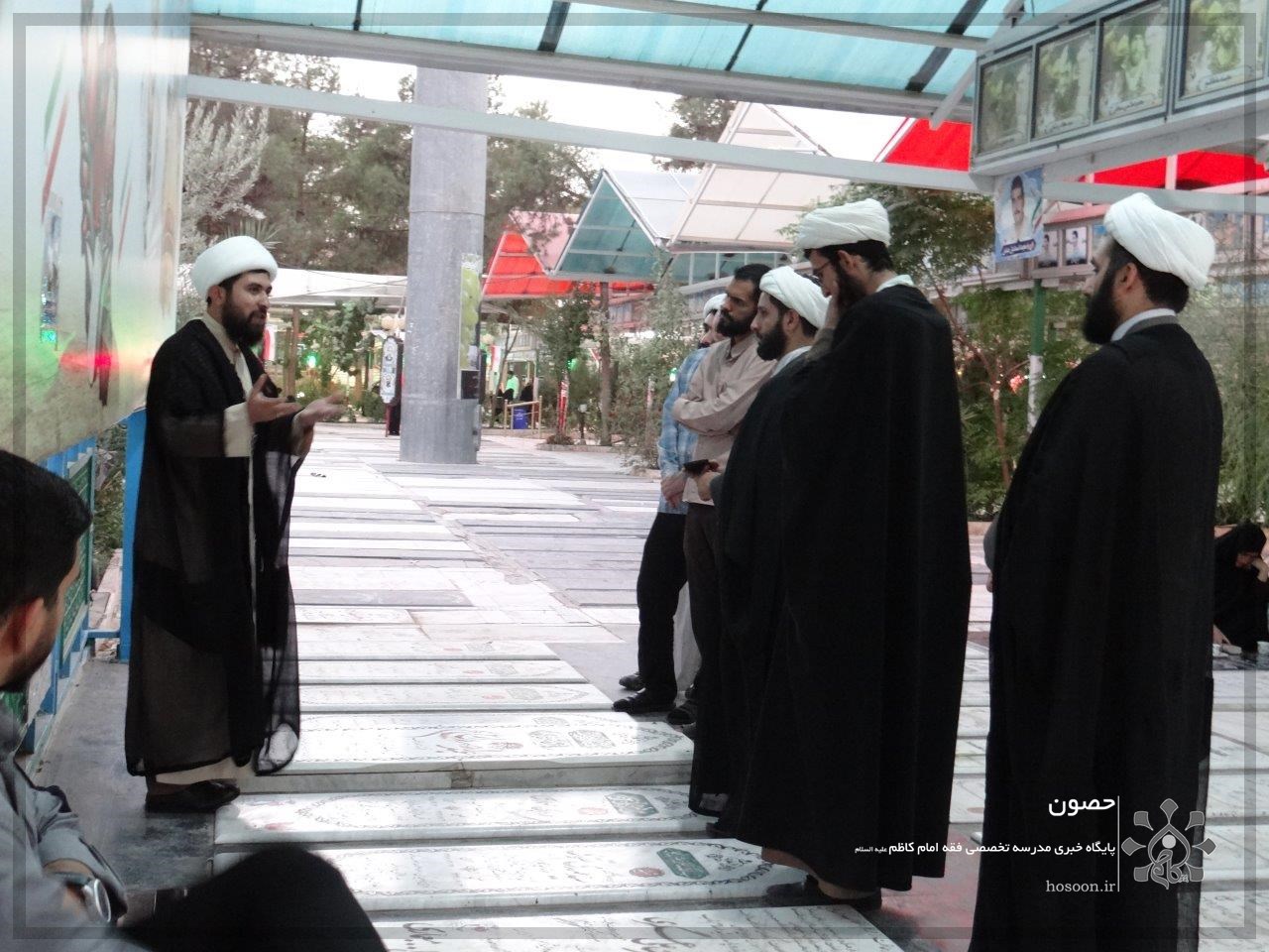 بیعت با شهدا در گلزار شهدای علی بن جعفر قم