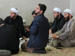 دورهمی صمیمی طلاب پایه هشتم با مدیریت مدرسه دورهمی صمیمی طلاب پایه هشتم با مدیریت مدرسه