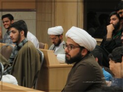 نشست علمی با موضوع حلقات بخوانیم یا رسائل