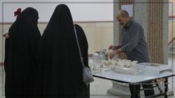 پذیرایی در جشن میلاد حضرت زهرا و روز زن پذیرایی در جشن میلاد حضرت زهرا و روز زن