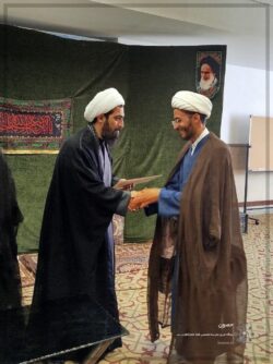 دورهمی و تقدیر از فارغالتحصیلان خارج دورهمی و تقدیر از فارغالتحصیلان خارج