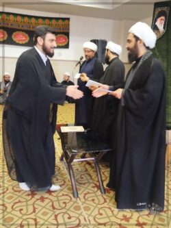 دورهمی و تقدیر از فارغالتحصیلان خارج دورهمی و تقدیر از فارغالتحصیلان خارج