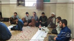 دورهمی طلبگی با حضور حاج آقای لطیفی از اساتید حوزه علمیه قم دورهمی طلبگی با حضور حاج آقای لطیفی از اساتید حوزه علمیه قم