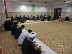 دورهمی طلبگی با حضور حجتالاسلام حقانی دورهمی طلبگی با حضور حجتالاسلام حقانی