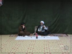 دورهمی طلبگی با حضور حجتالاسلام حقانی دورهمی طلبگی با حضور حجتالاسلام حقانی