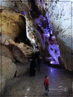 اردوی خانوادگی طلاب به غار نخجیر نراق و سرچشمه محلات اردوی خانوادگی طلاب به غار نخجیر نراق و سرچشمه محلات